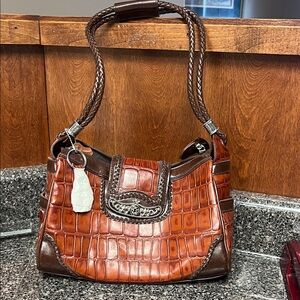 Elegant Brown Crocodile Pattern Shoulder Bag